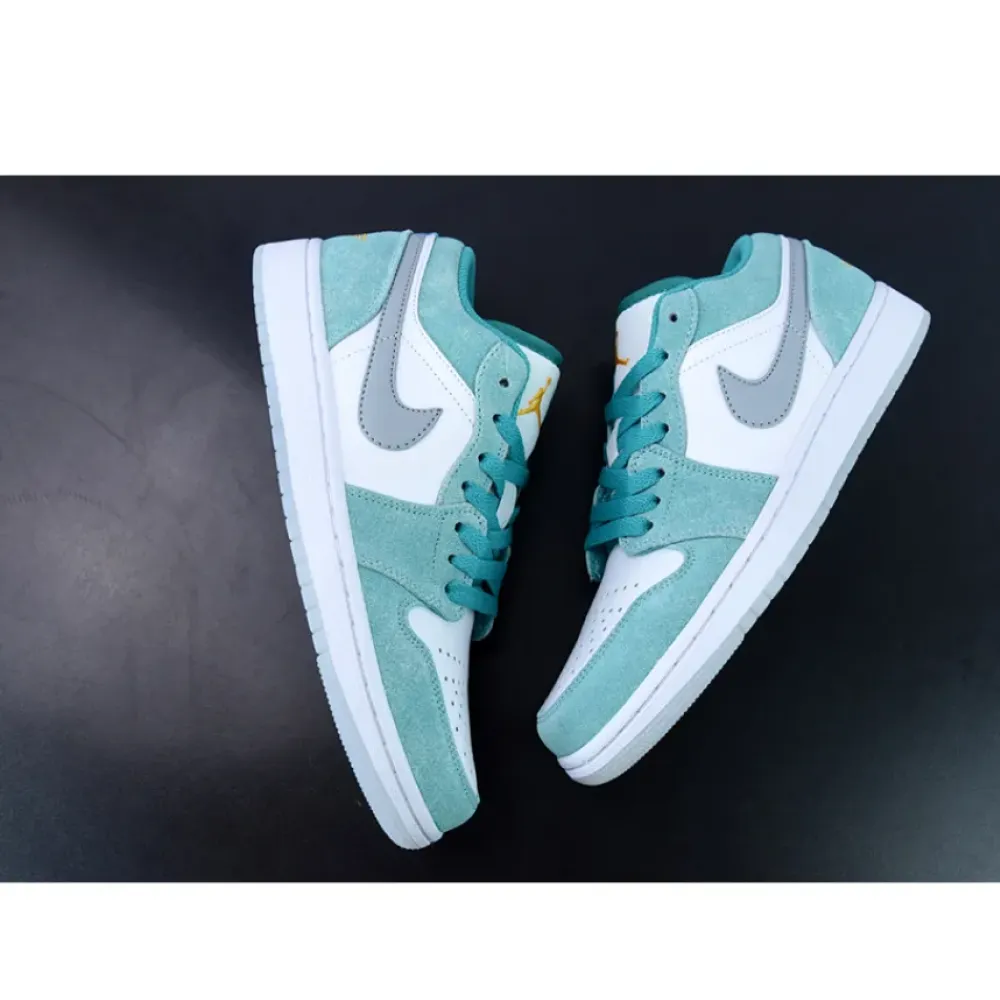 Air Jordan 1 Low New Emerald/White-Light Steel Grey  DN3705-301