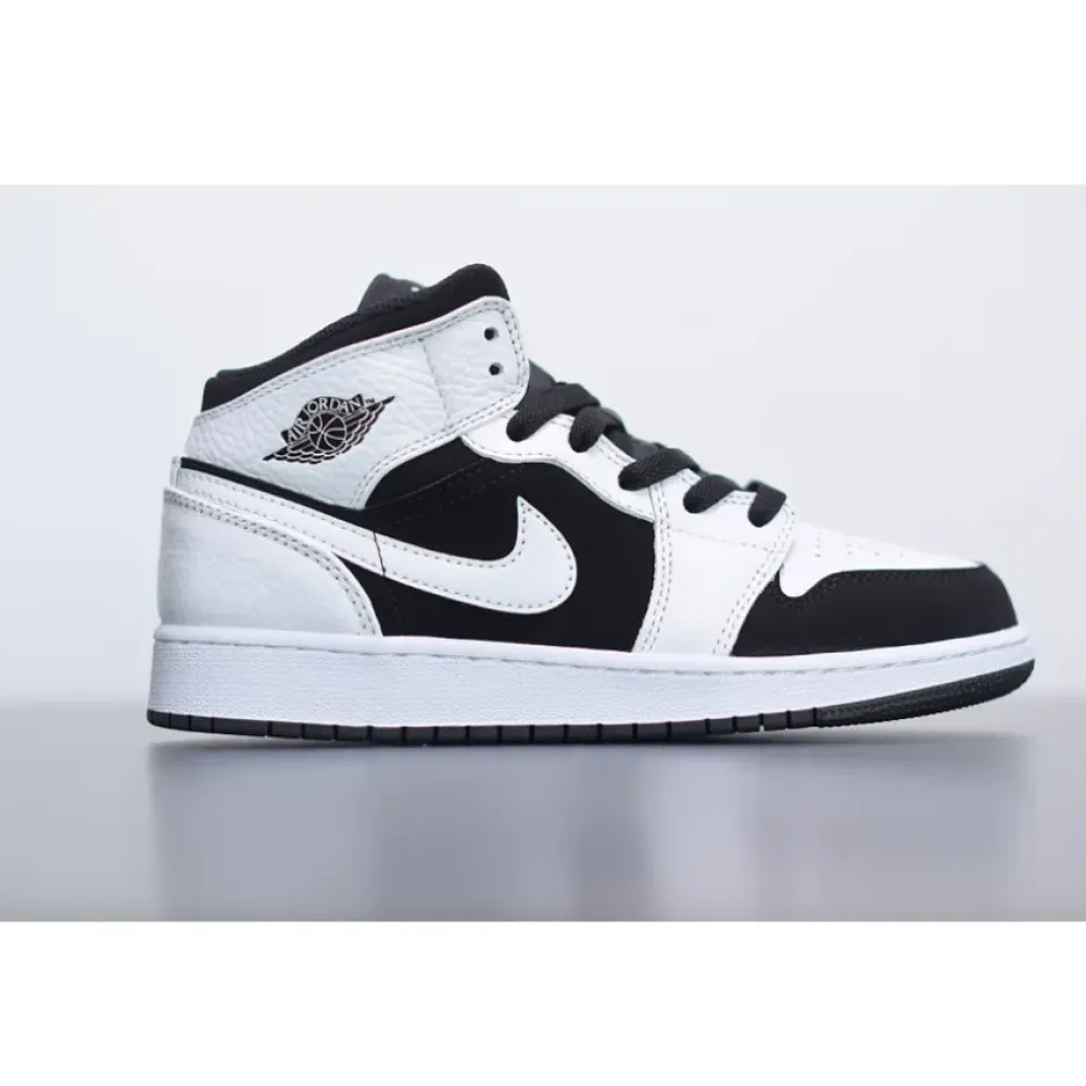 Air Jordan 1 Mid White Black  554725-113