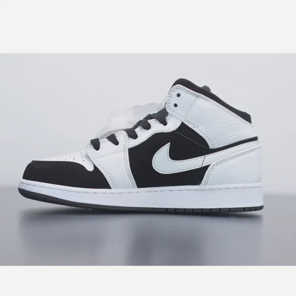 Air Jordan 1 Mid White Black  554725-113