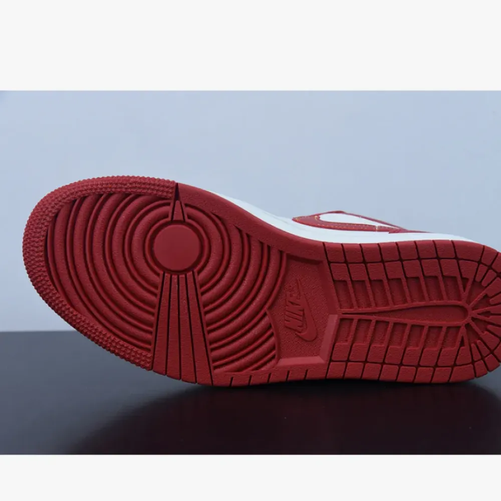 Air Jordan 1 Low ‘Cardinal’ White Red  553558-607