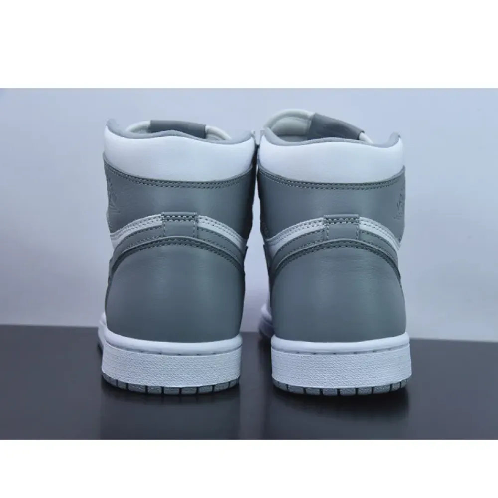 Air Jordan 1 Retro High OG Stealth White  555088-037