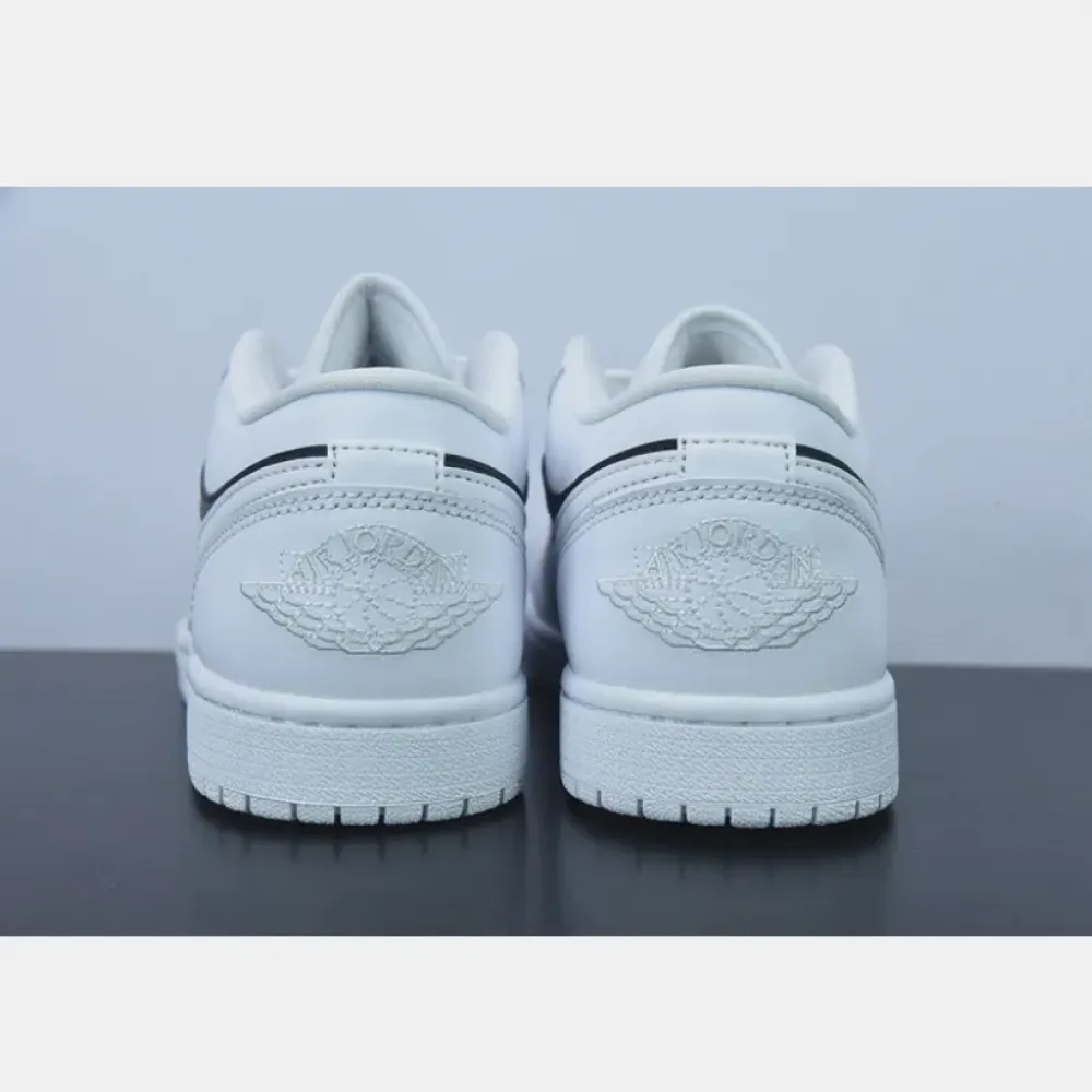 Air Jordan 1 Low “Panda” White/Black  DC0774-100