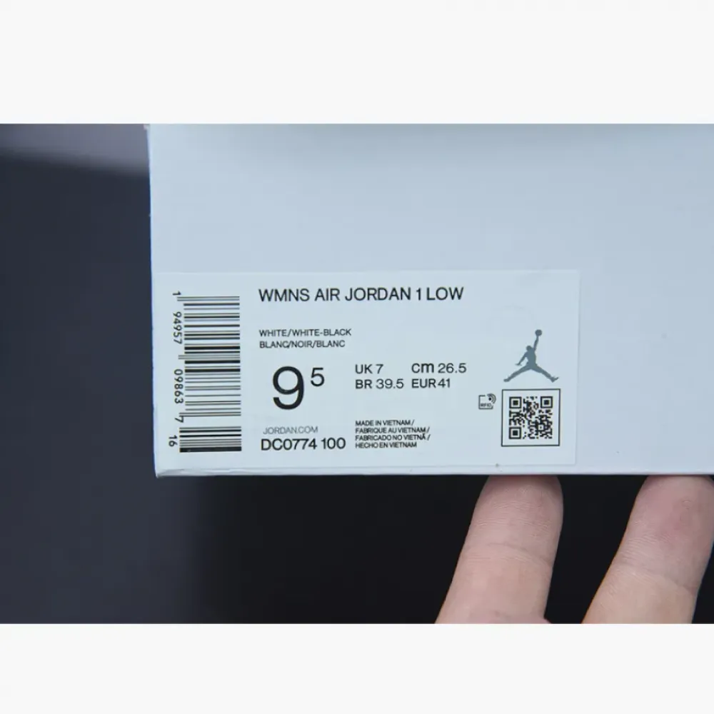 Air Jordan 1 Low “Panda” White/Black  DC0774-100