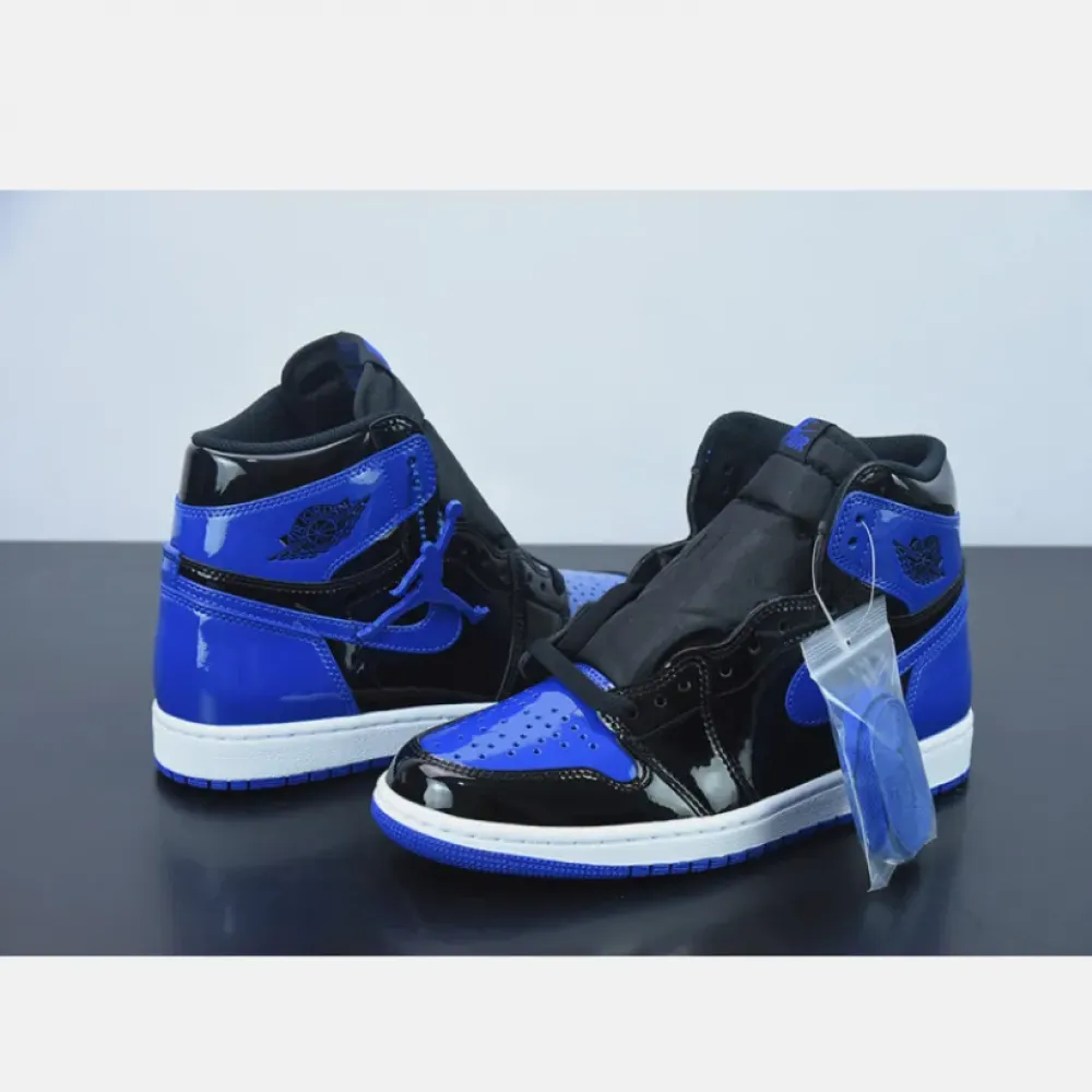 Air Jordan 1 High OG “Patent Royal”