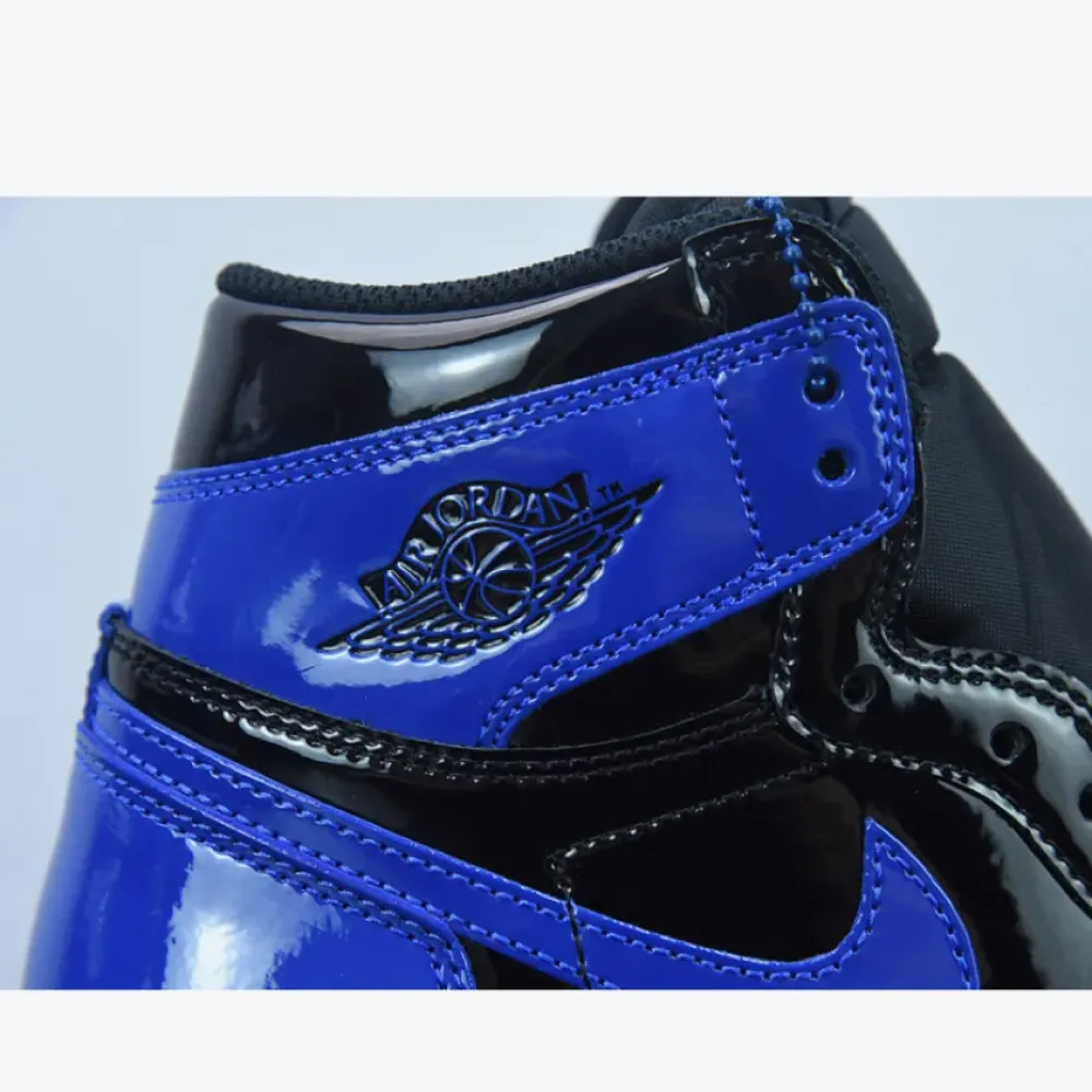 Air Jordan 1 High OG “Patent Royal”