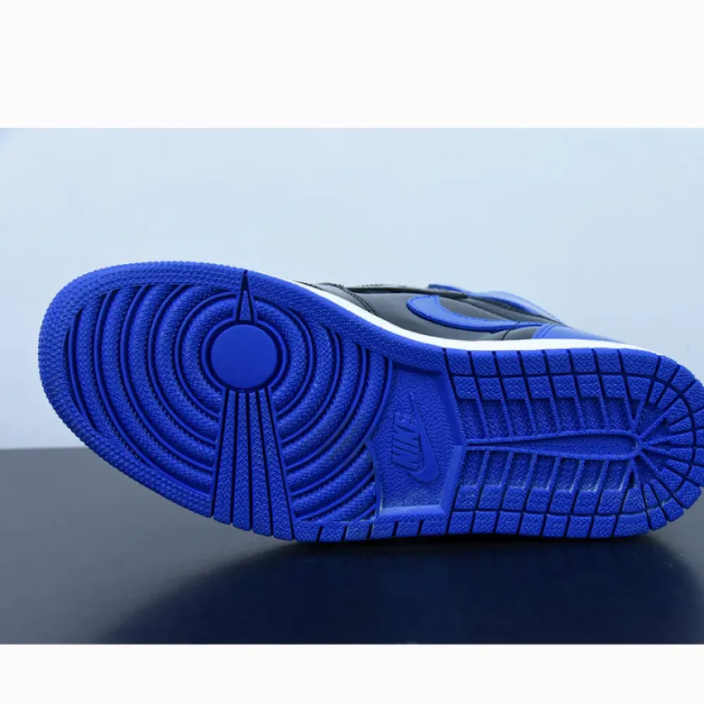 Air Jordan 1 High OG “Patent Royal”