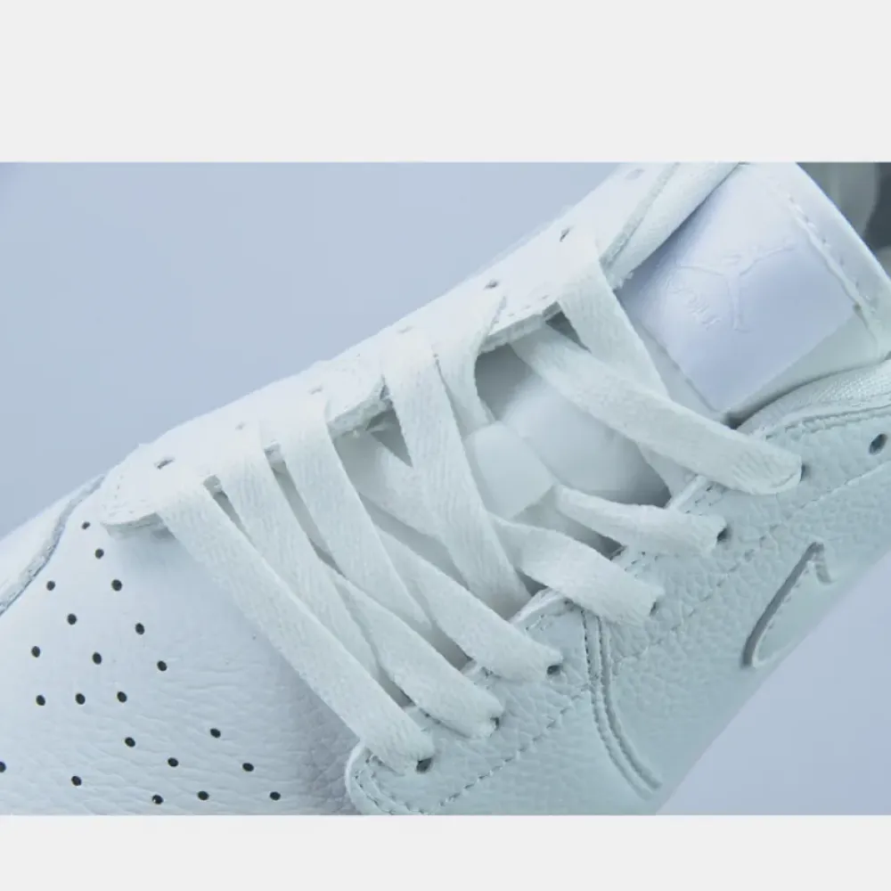 Air Jordan 1 Low Golf “Triple White”  DD9315-101