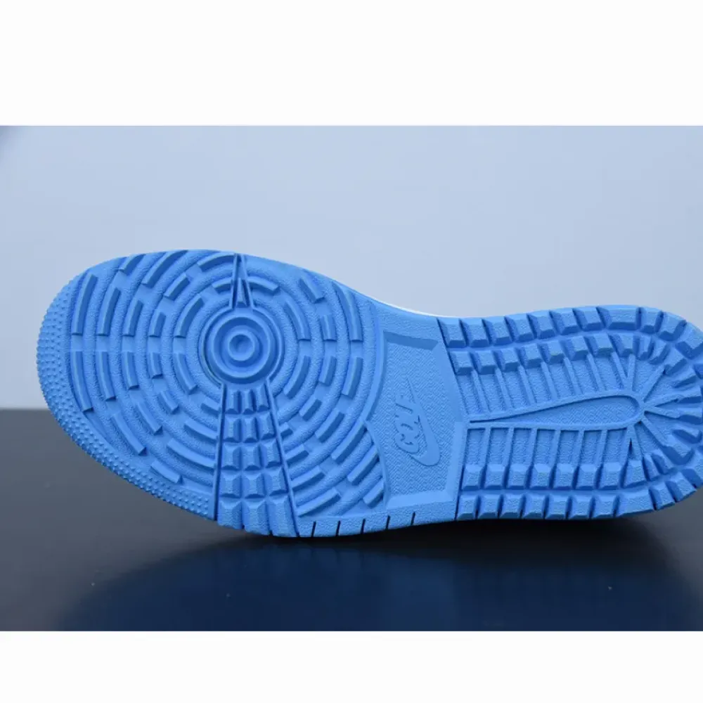 Air Jordan 1 Low Golf ‘UNC’ White/University Blue  DD9315-100