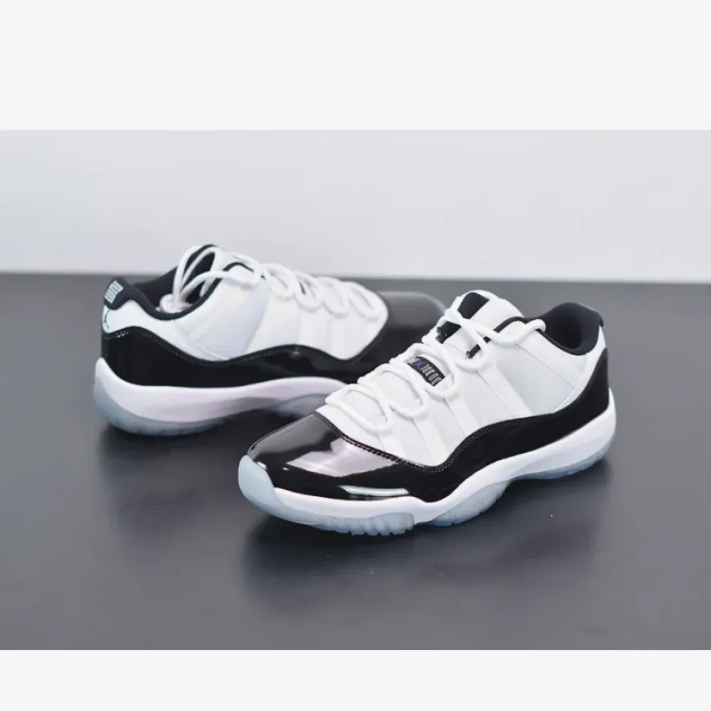 Air Jordan 11 Retro Low White/Black-Concord  528895-153