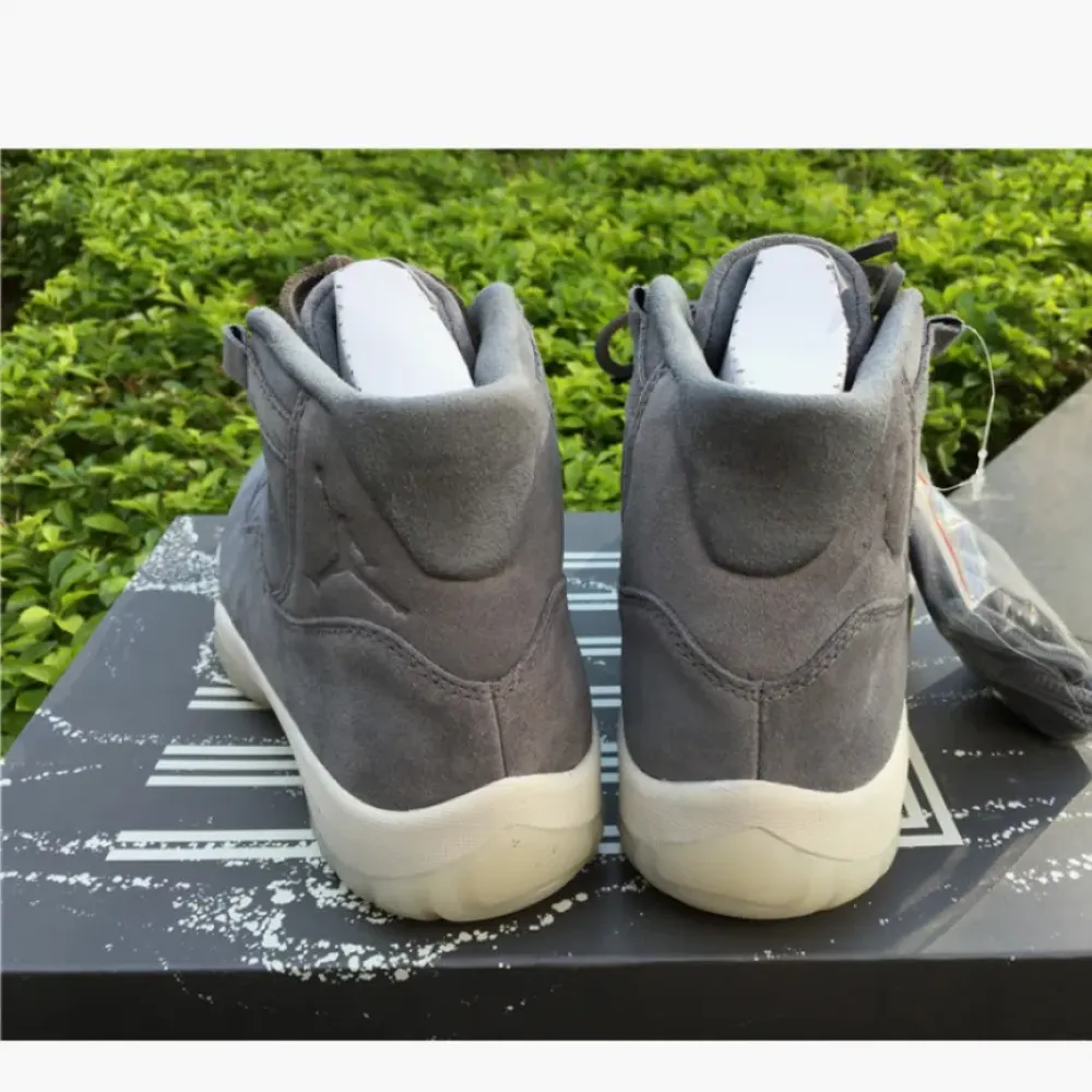 Air Jordan 11 Premium “Grey Suede” Cool Grey/Sail  914433-003