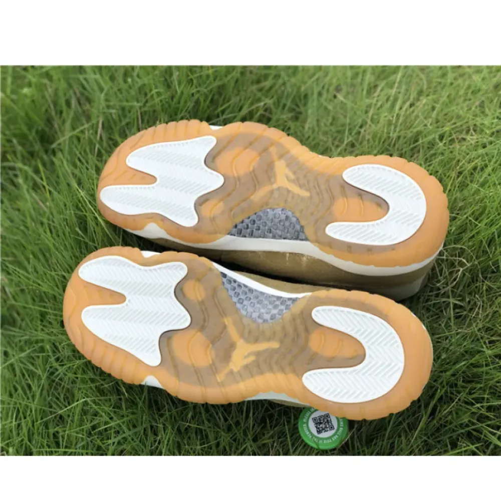 Air Jordan 11 WMNS Neutral Olive  AR0715-200