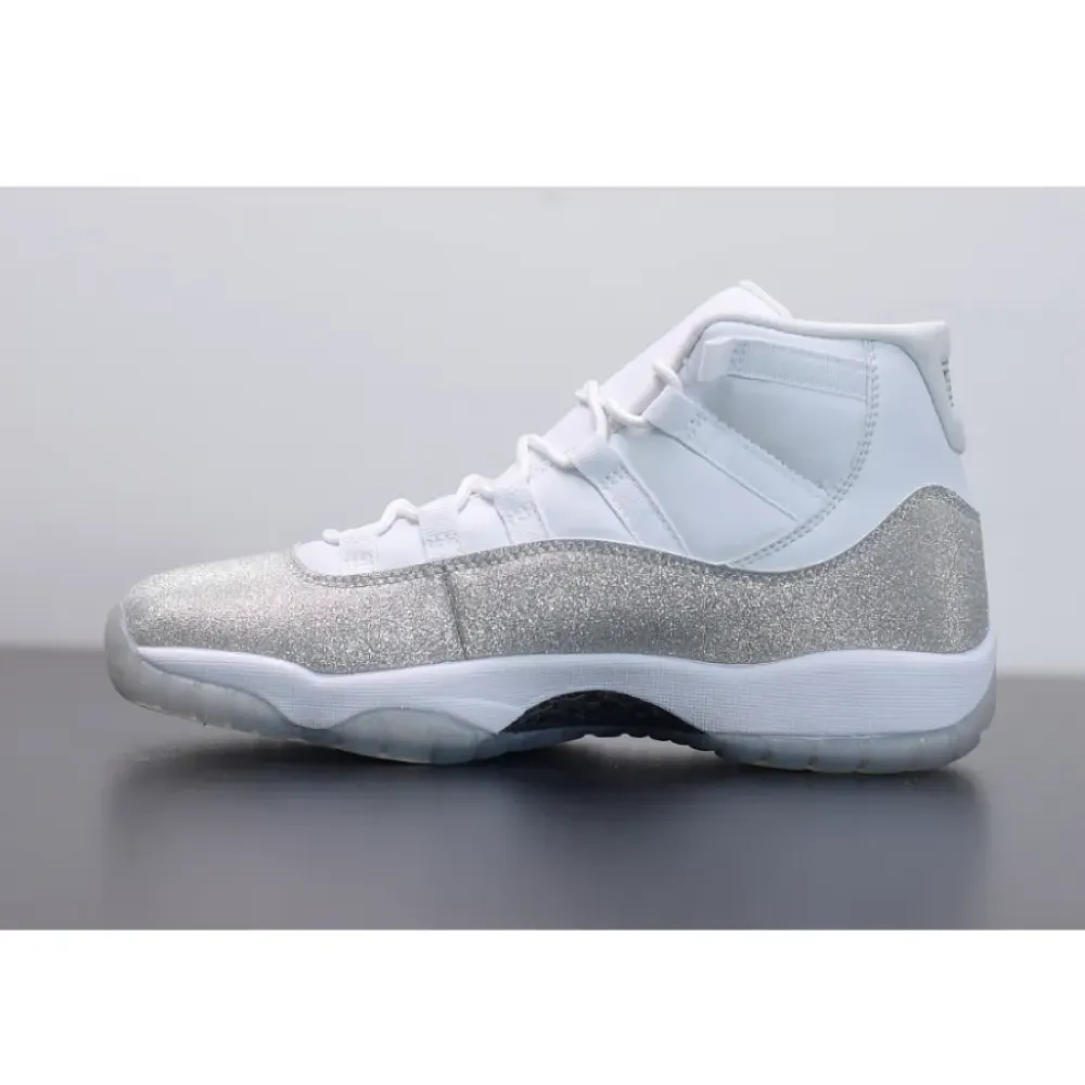 Air Jordan 11 WMNS White Metallic Silver  AR0715-100