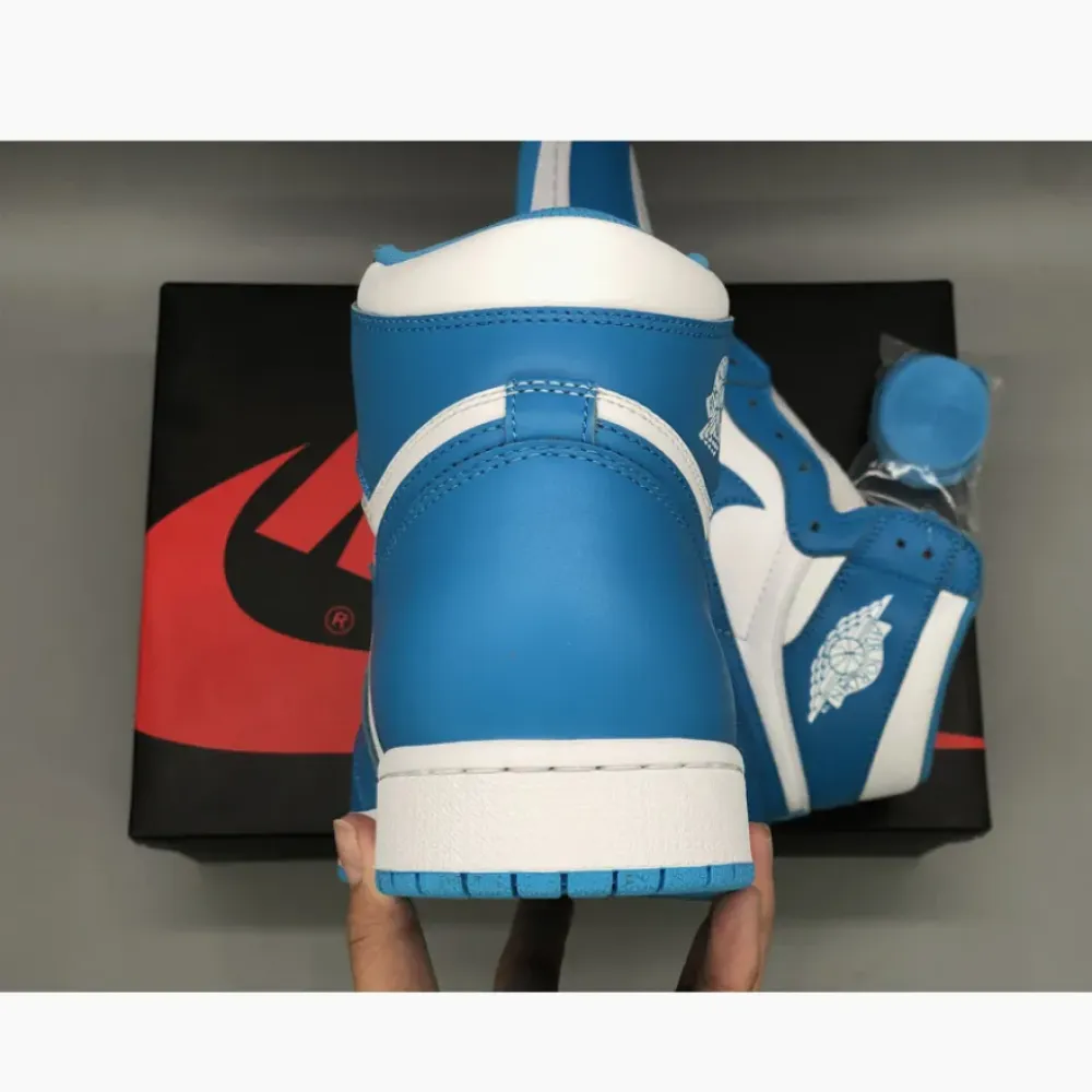 Air Jordan 1 Retro High OG “UNC” White/Light Powder Blue-White 555088-117