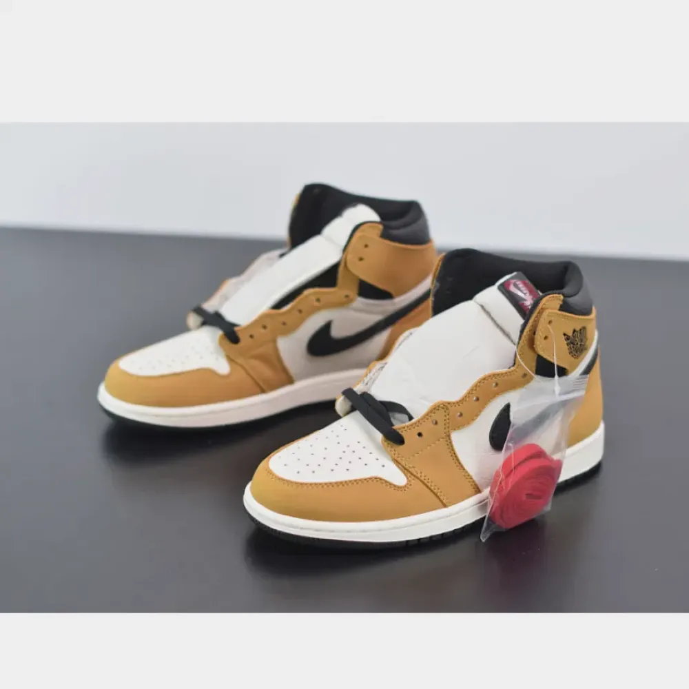 Air Jordan 1 Retro High OG ‘Rookie of the Year’ Gold Harvest/Black  555088-700