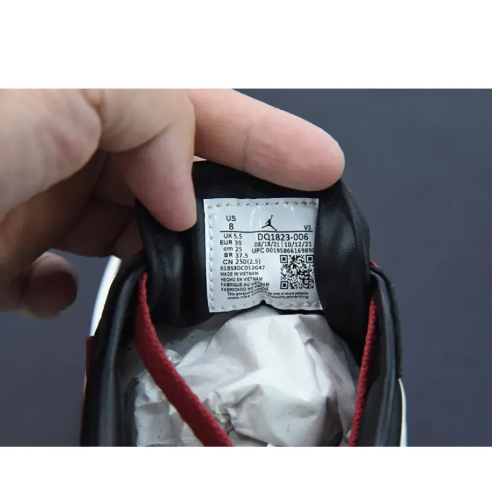 Air Jordan 1 Elevate Low Bred Black/Red  DQ1823-006