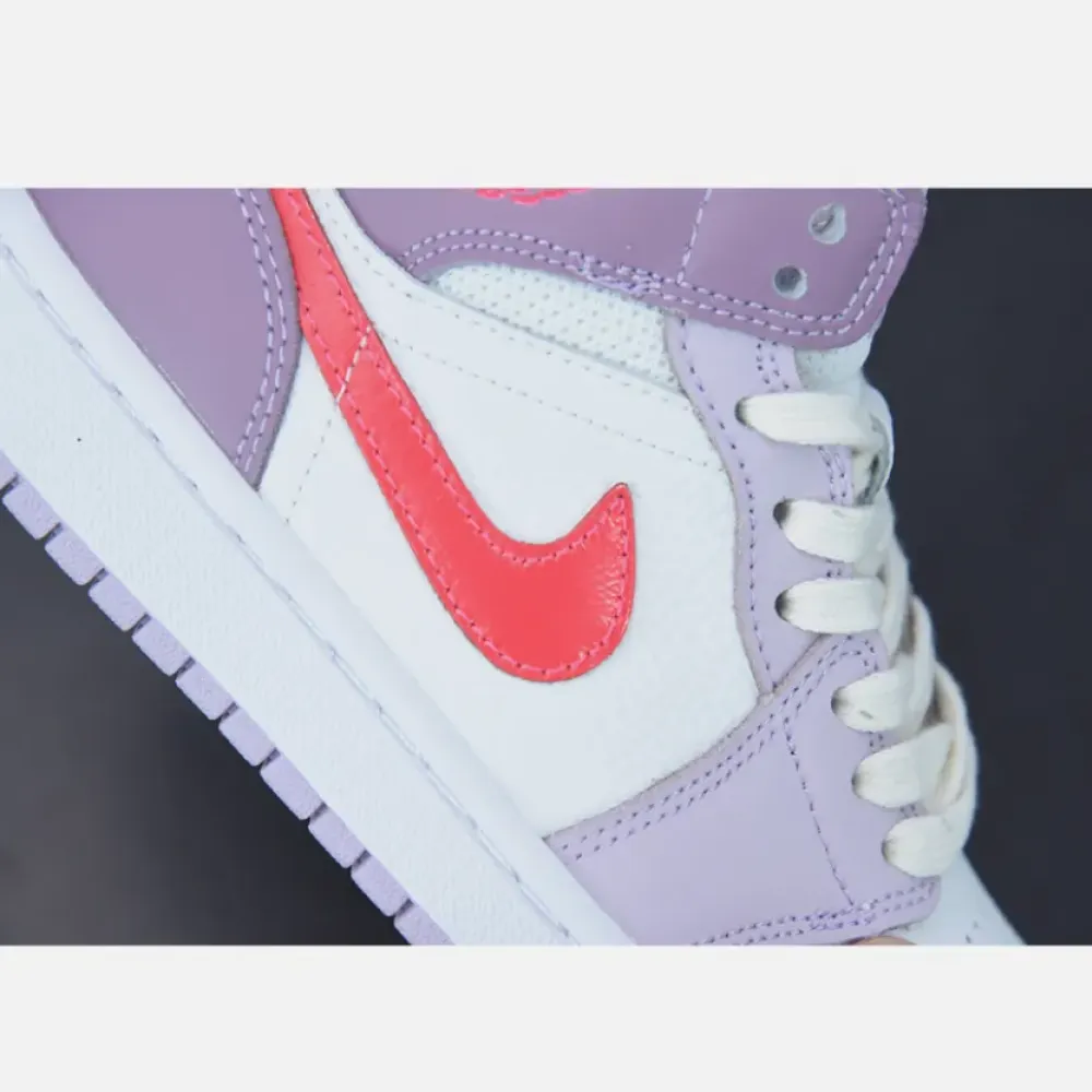Air Jordan 1 Mid WMNS Valentine’s Day White/Pink-Red DR0174-500