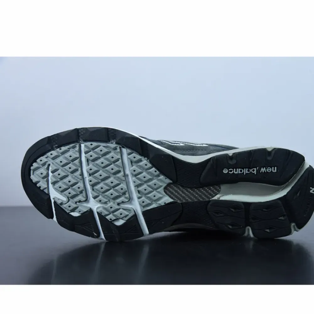 Kith x New Balance 990v3 “Tornado”  M990KT3