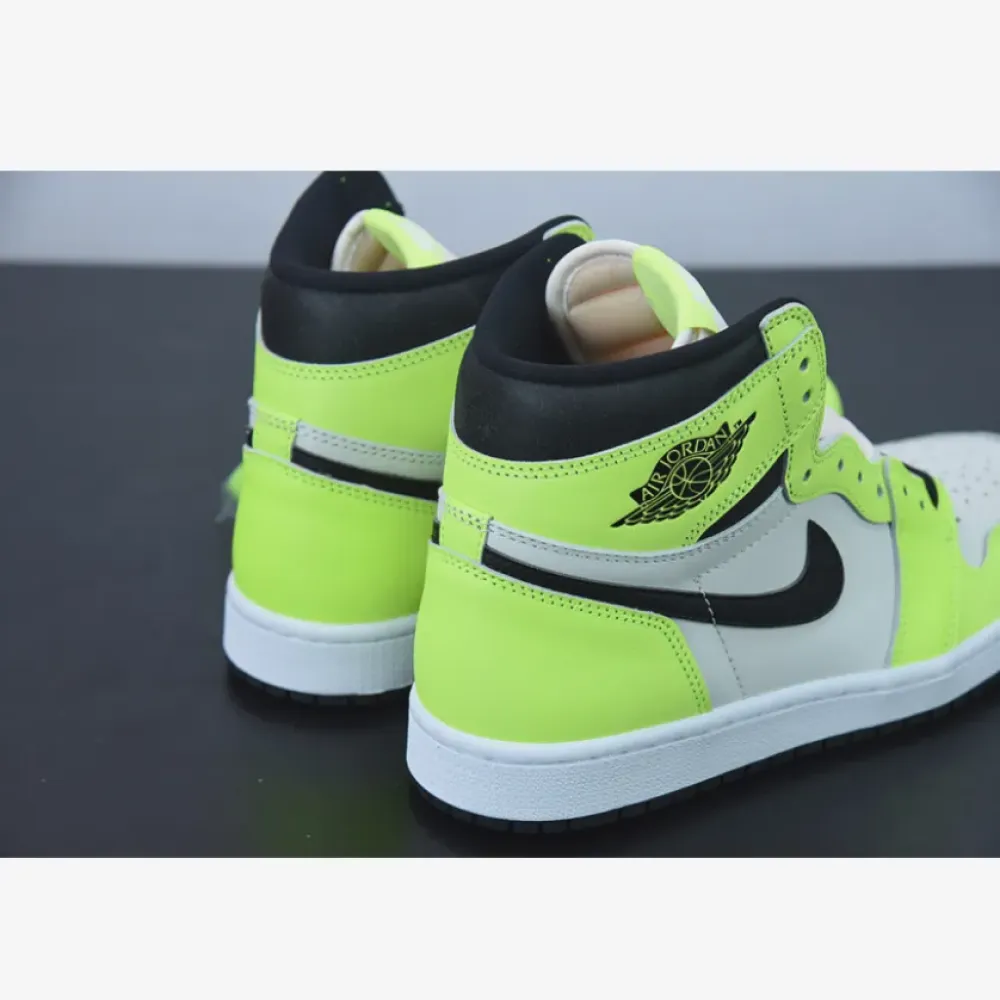 Air Jordan 1 High OG “Visionaire” Volt/Black/Sail  555088-702