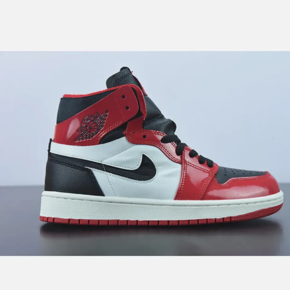 Air Jordan 1 Zoom CMFT “Bulls” White/Black-Red  CT0979-610