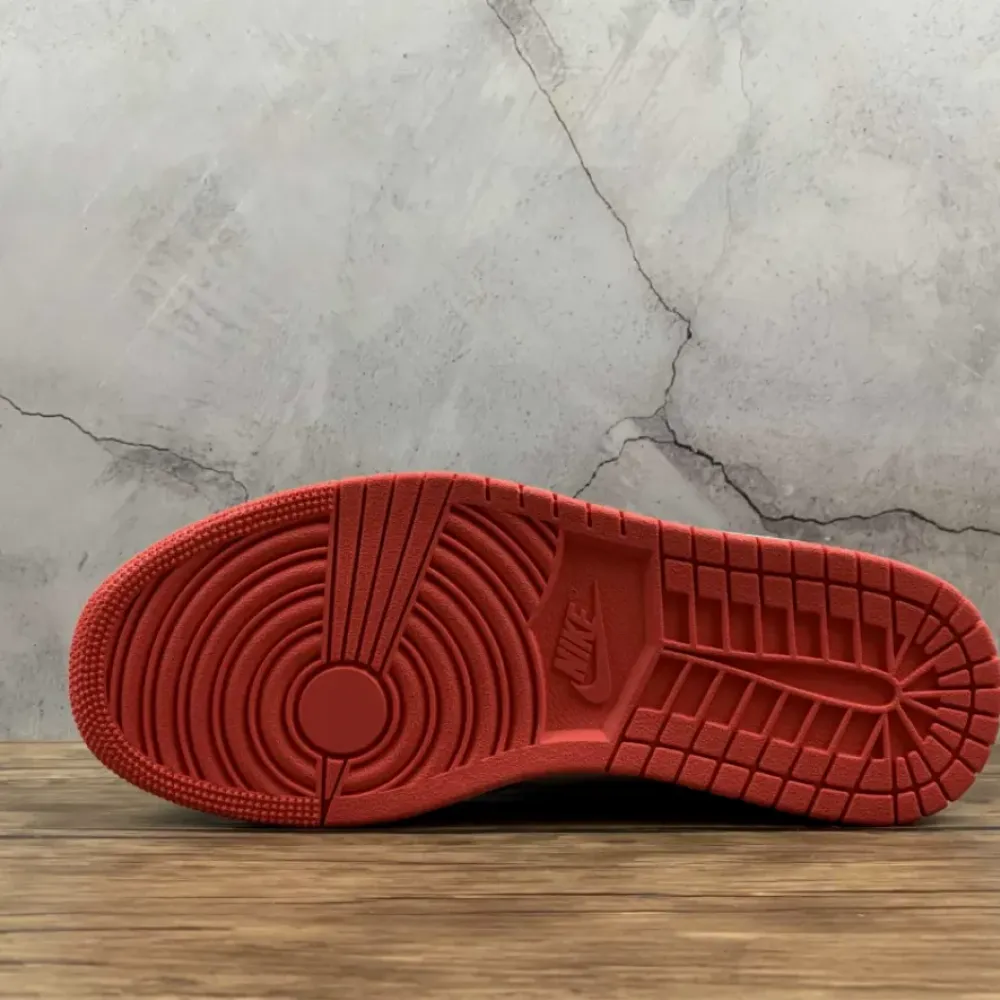 Air Jordan 1 Retro High OG “6 Rings” Summit White/Track Red-Black  555088-112