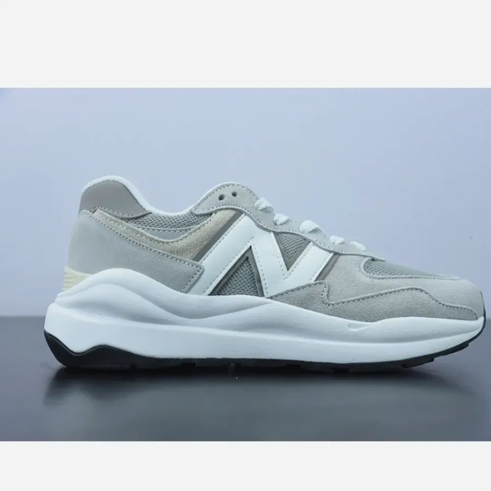 size? x New Balance 57/40 Black Grey  M5740SP1
