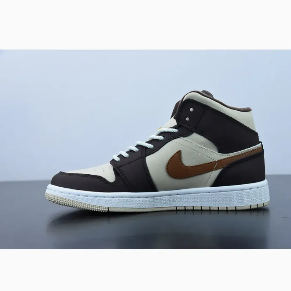 Air Jordan 1 Mid Brown Basalt/Oatmeal/White/Pecan  DO6699-200