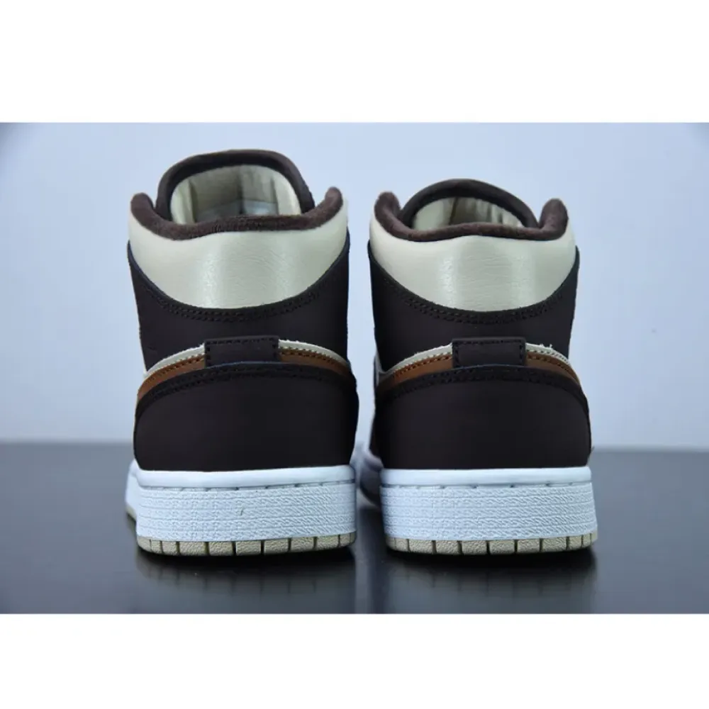 Air Jordan 1 Mid Brown Basalt/Oatmeal/White/Pecan  DO6699-200