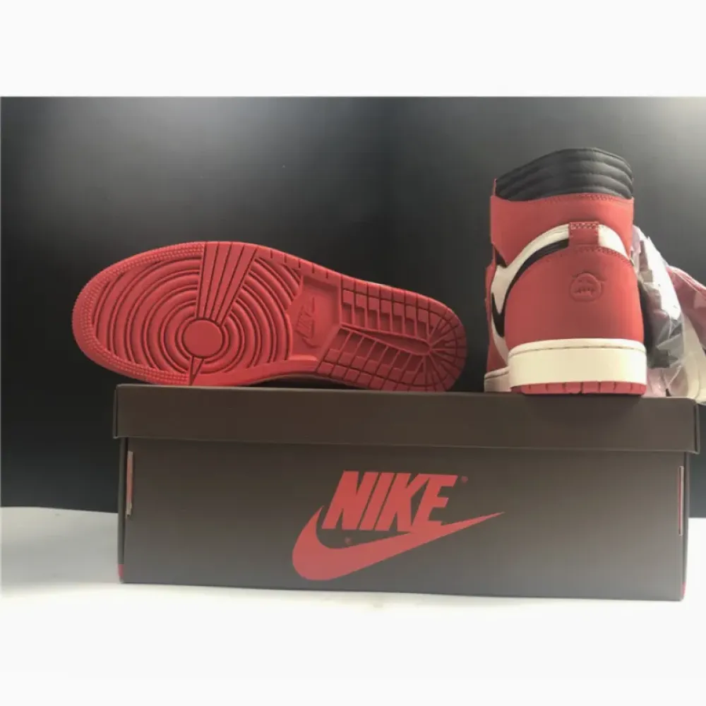 Travis Scott x Air Jordan 1 High OG “Chicago” Red White