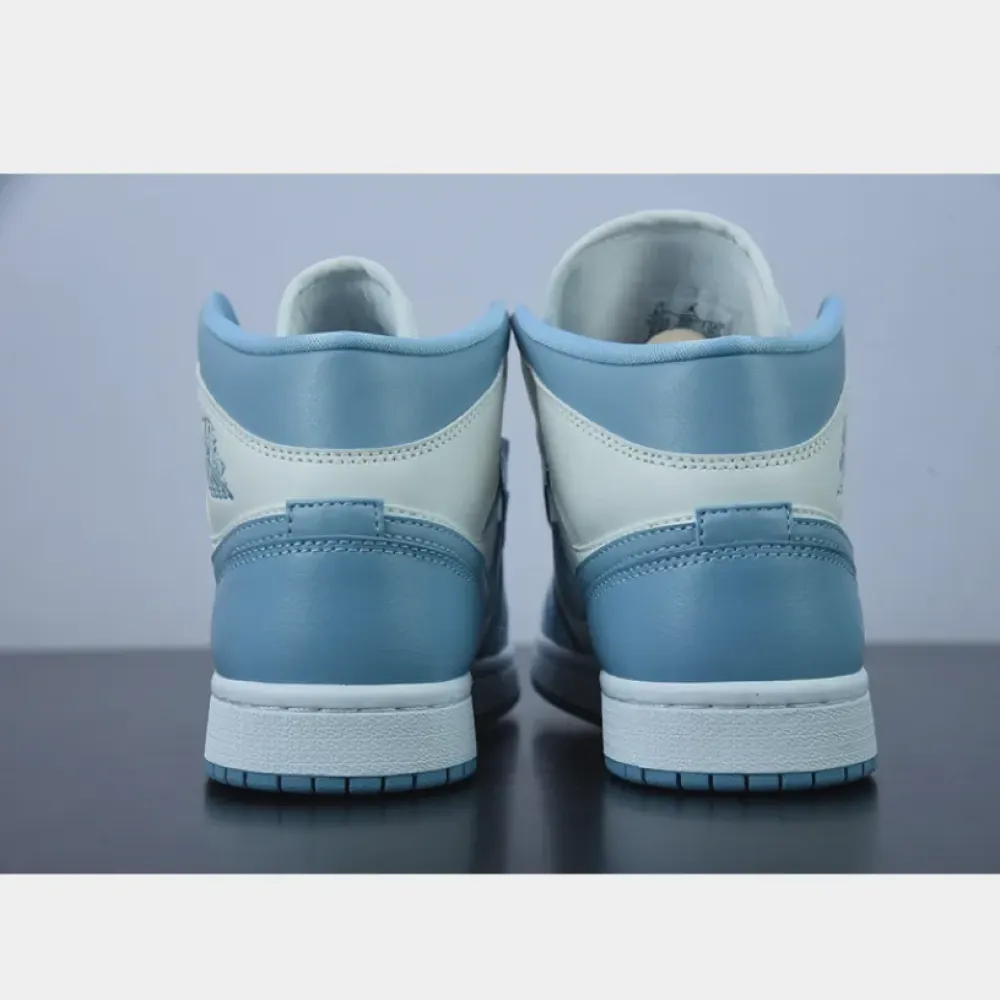 Air Jordan 1 Mid ‘UNC’ University Blue/White  BQ6472-141