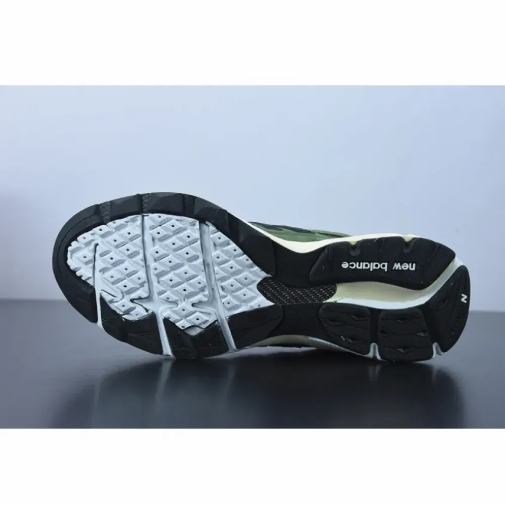 JJJJound x New Balance 990v3 Olive  M990JD3