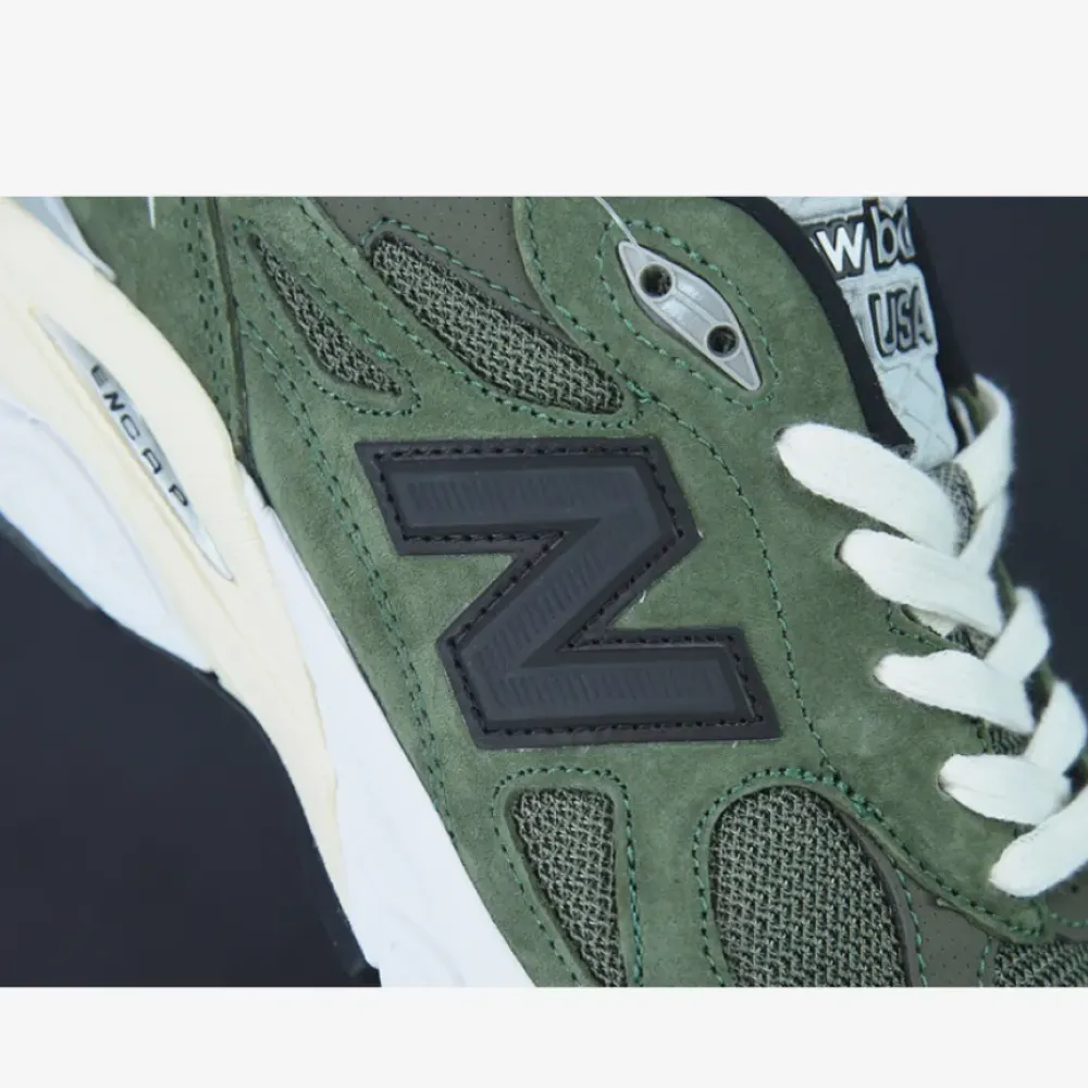 JJJJound x New Balance 990v3 Olive  M990JD3
