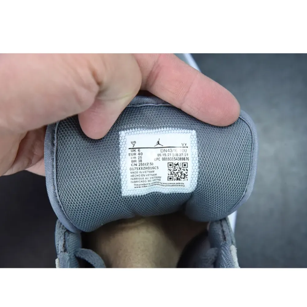 Air Jordan 1 Mid Coconut Milk/Particle Grey/White  DN4281-100