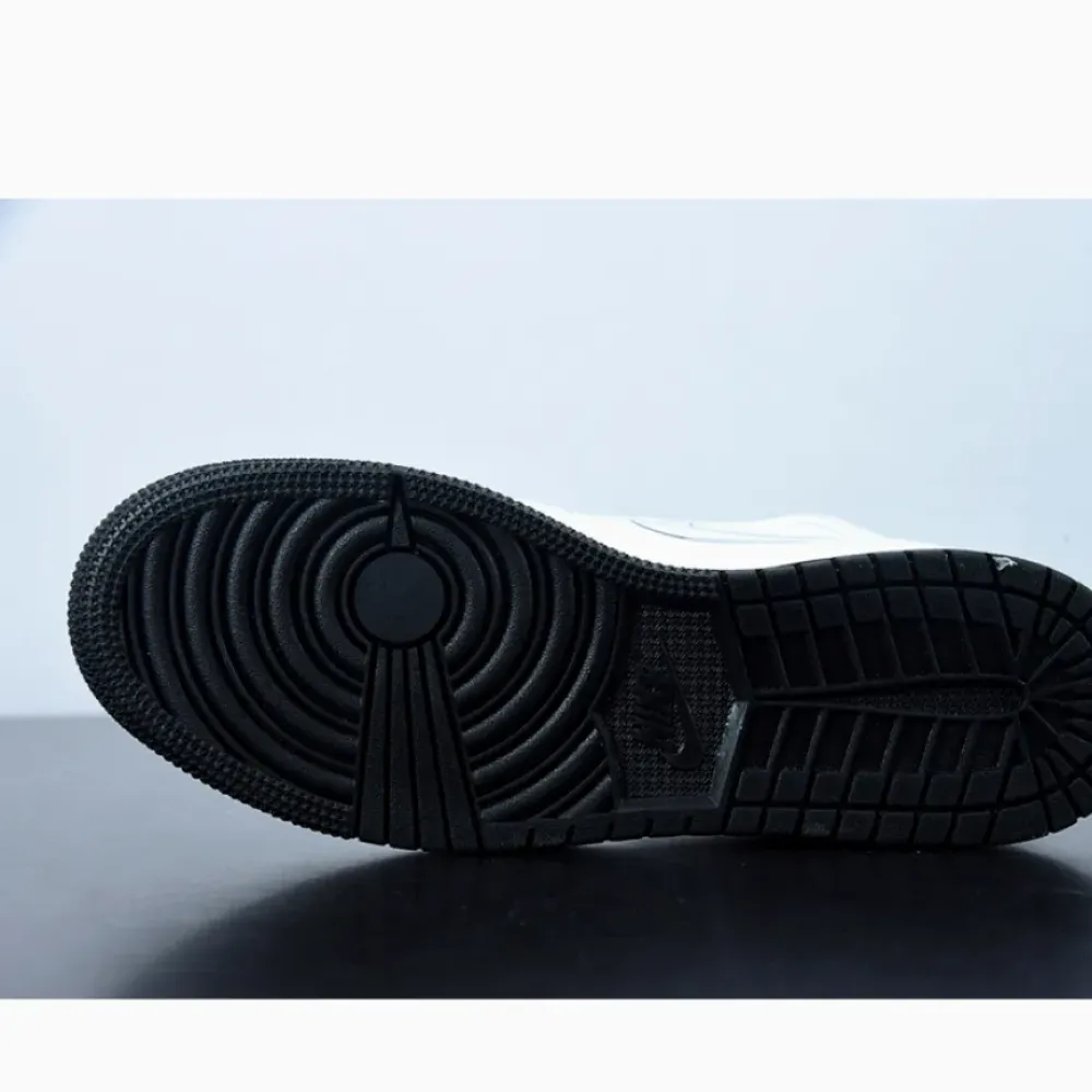 Air Jordan 1 Mid ‘Schematic’ White/Black  DQ1864-100