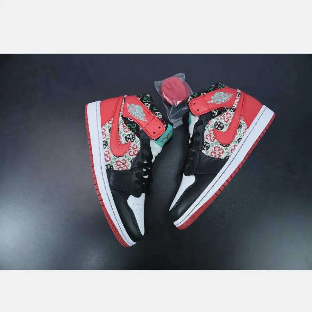 Air Jordan 1 Mid ‘Holiday’ White/Black-Roma Green-University Red  DM1208-150