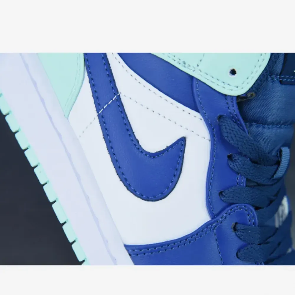 Air Jordan 1 Mid White/Navy-Blue Mint  554724-413