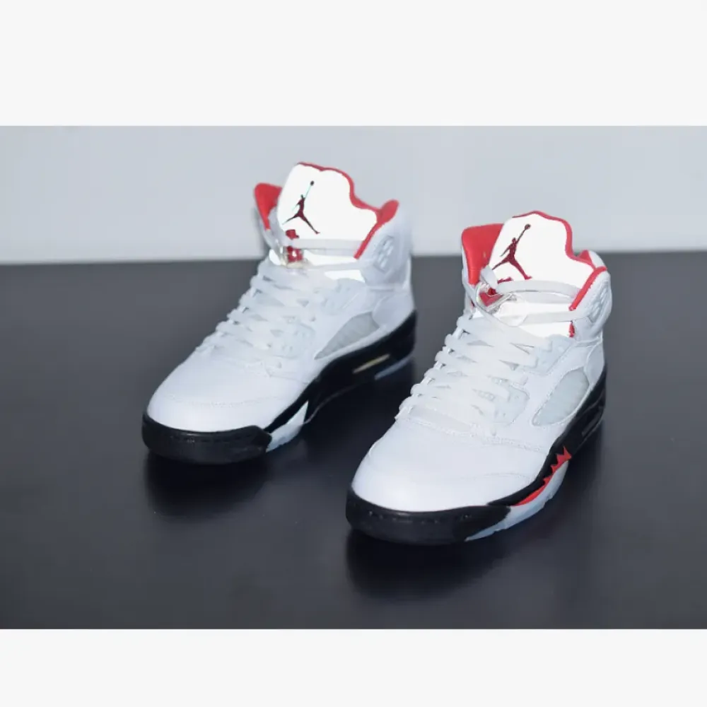 Air Jordan 5 Fire Red 3M Silver Tongue  DA1911-102