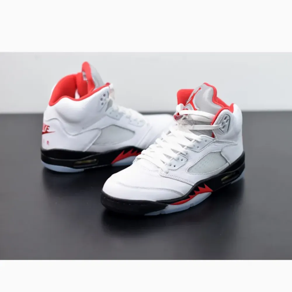 Air Jordan 5 Fire Red 3M Silver Tongue  DA1911-102
