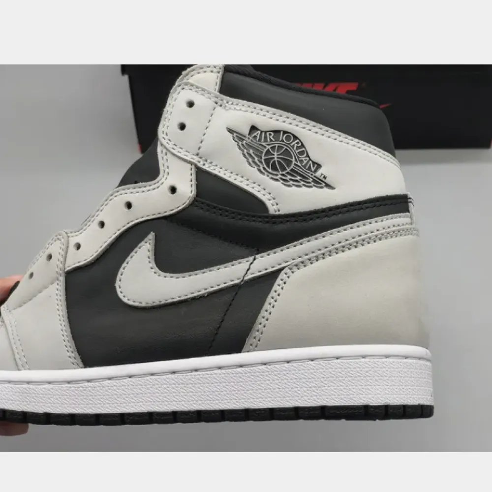 Air Jordan 1 High OG “Shadow 2.0” Black/Light Smoke Grey-White  555088-035