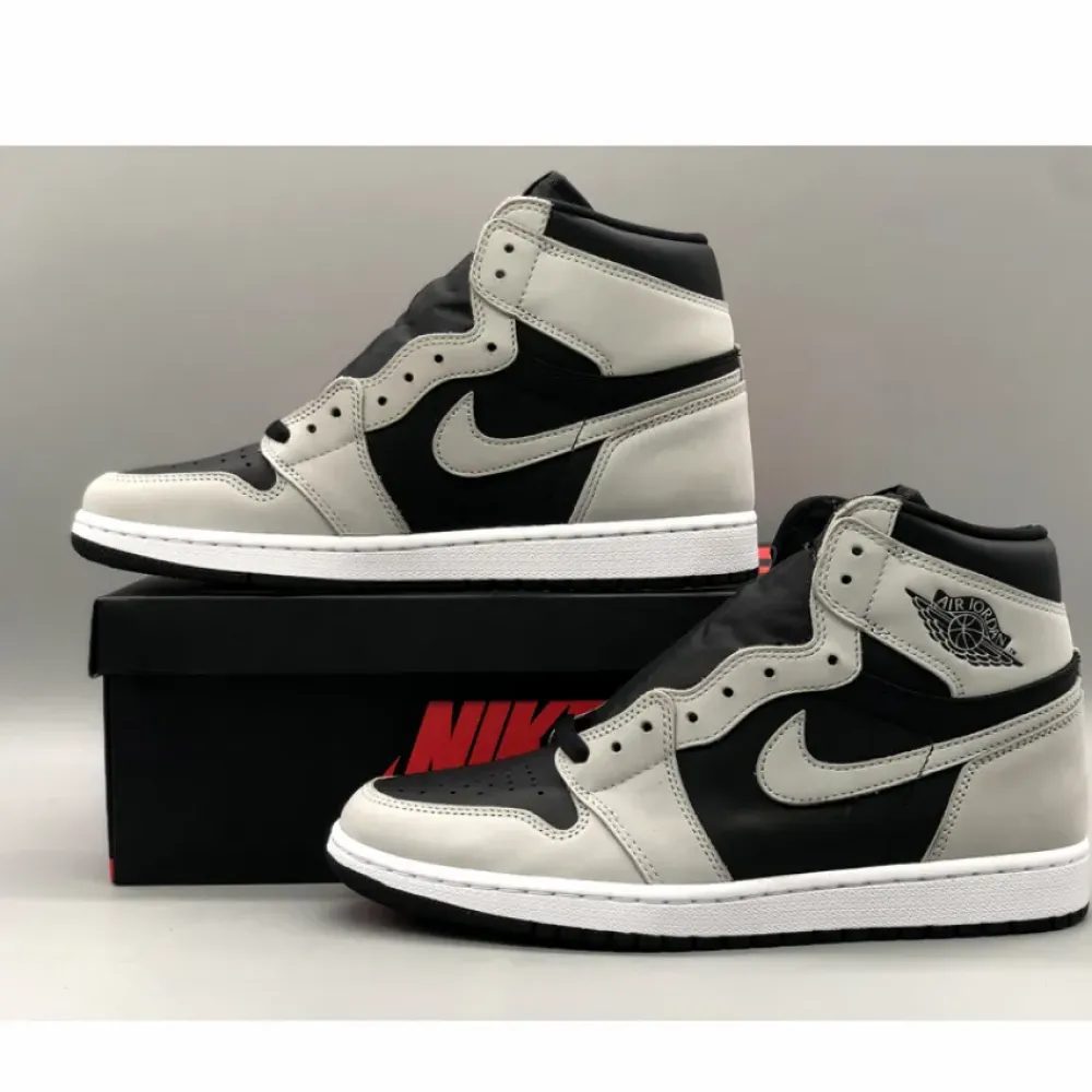 Air Jordan 1 High OG “Shadow 2.0” Black/Light Smoke Grey-White  555088-035