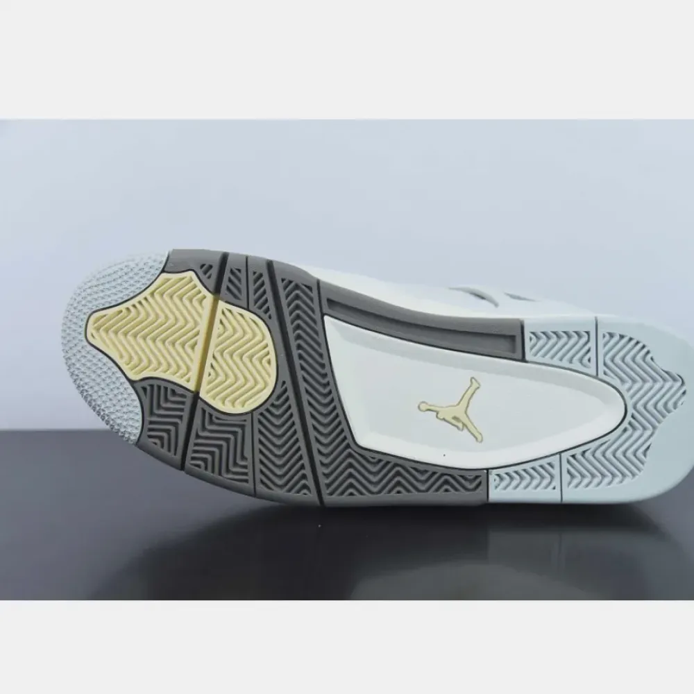 Air Jordan 4 SE Craft Photon Dust/Pale Vanilla  DV3742-021