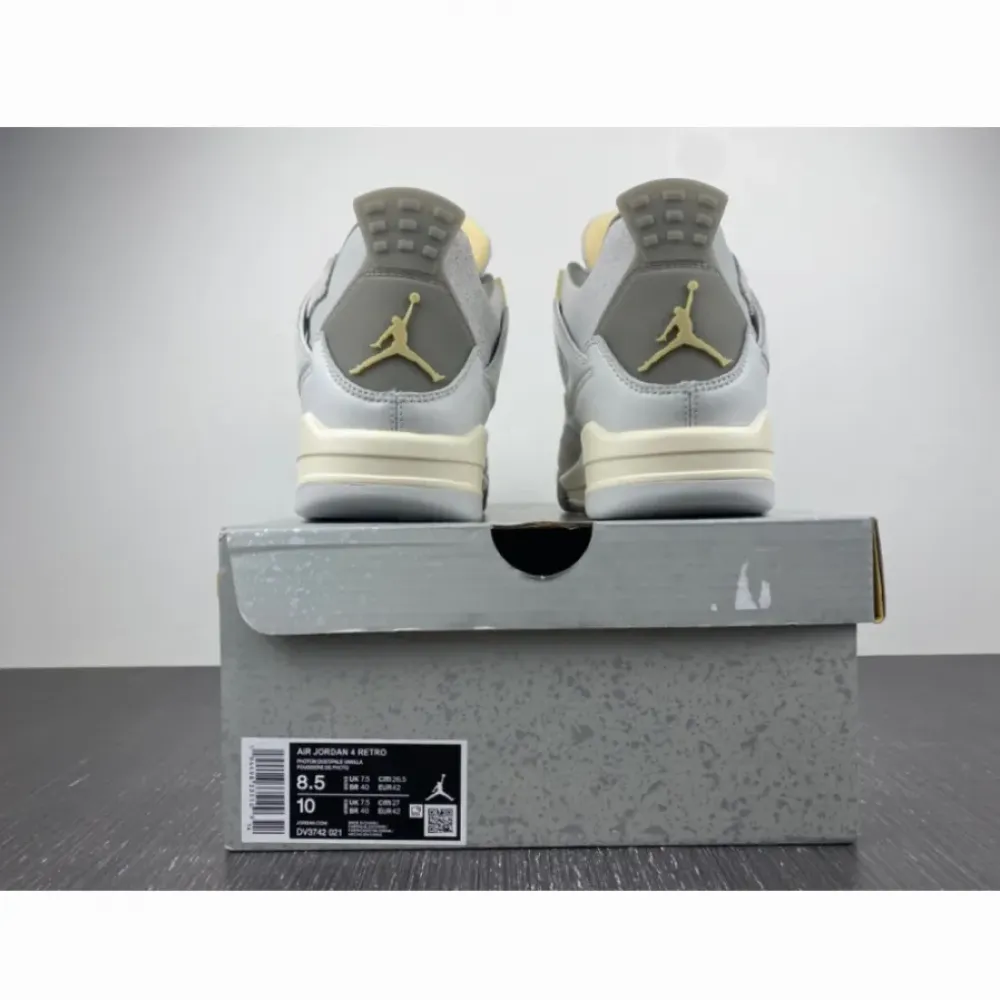 Air Jordan 4 SE Craft Photon Dust/Pale Vanilla  DV3742-021