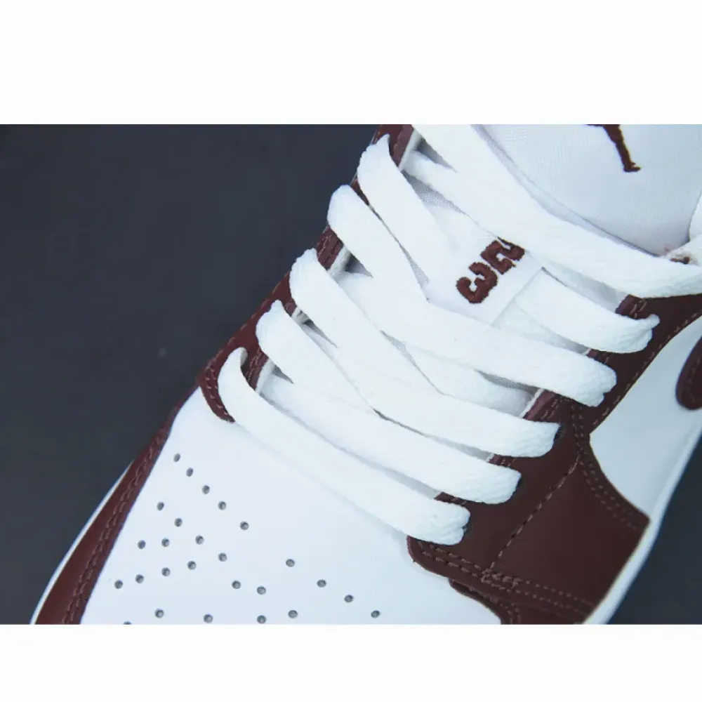 Air Jordan 1 Low White/Bronze Eclipse DC0774-116