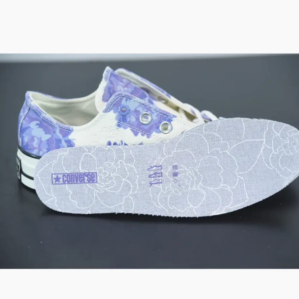 Converse Chuck 70 Low ‘Floral’ Beige/Purple  570581C
