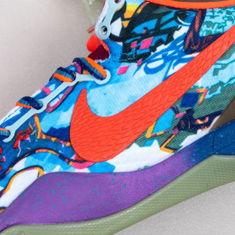 Nike Kobe 8 System “What The Kobe”  635438-800