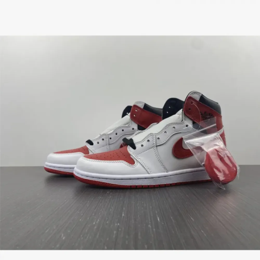 Air Jordan 1 High OG ’Heritage‘ White/University Red-Black  555088-161