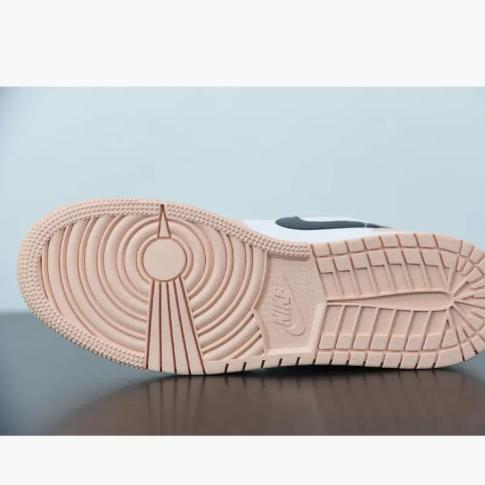 Air Jordan 1 Low GS Light Arctic Pink/White-Black  553560-800