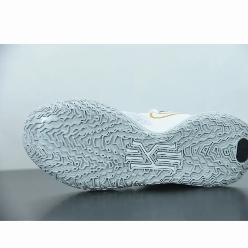 Nike Kyrie 7 ‘NBA Finals’ White/Gold-Black  CQ9326-101