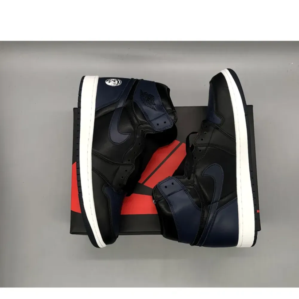 The Spike Lee x Air Jordan 1 Retro High OG Midnight Navy/Black-White 705588-550