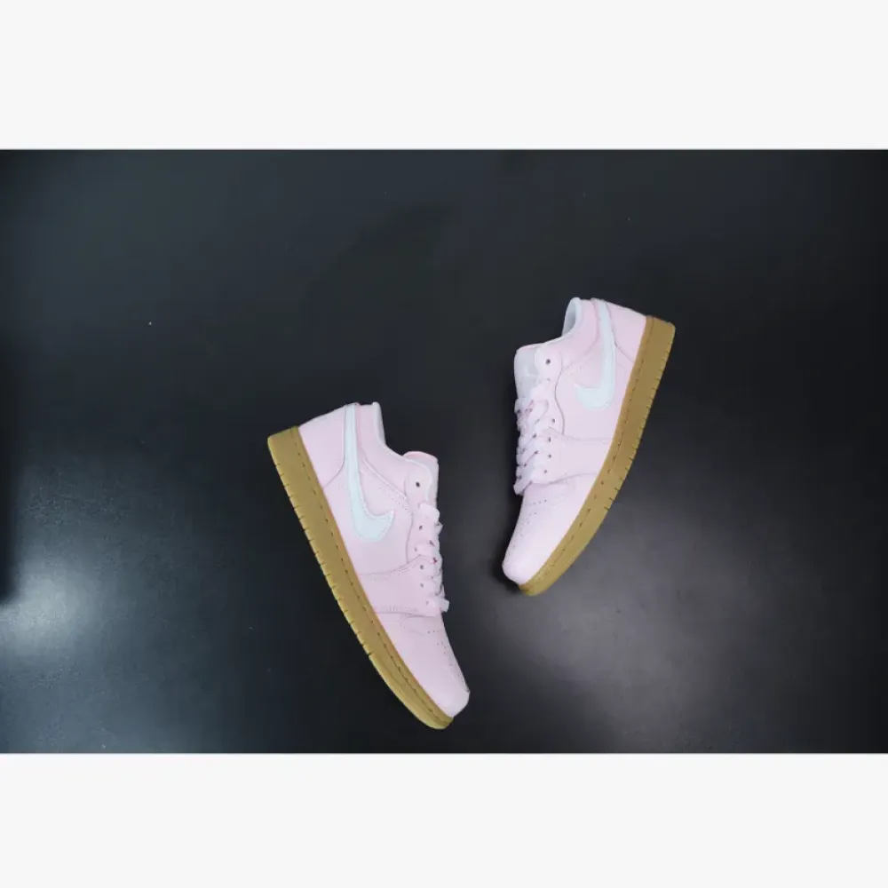 Air Jordan 1 Low Arctic Pink Gum  DC0774-601