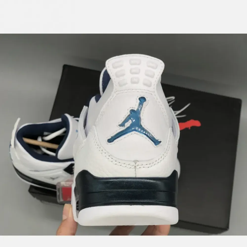 Air Jordan 4 Retro “Columbia” White/Legend Blue-Midnight Navy 314254-107